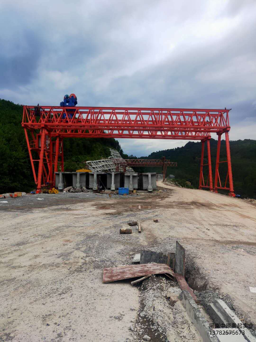 架橋機和提梁機區(qū)別在哪？